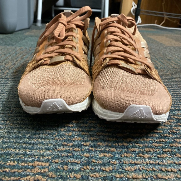 Adidas ultra boost tan - Picture 2 of 6